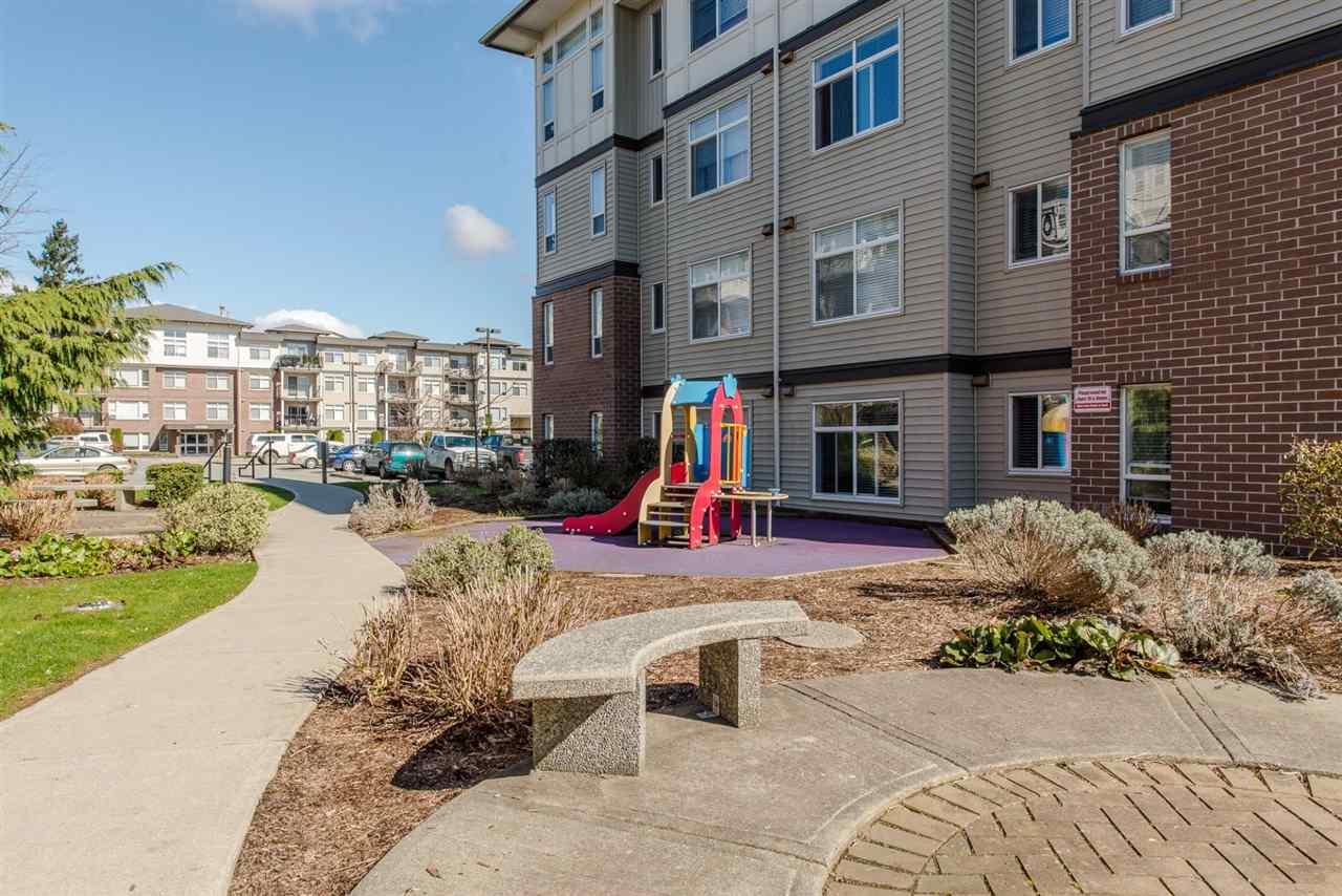 46150 Bole Avenue - Photo 1