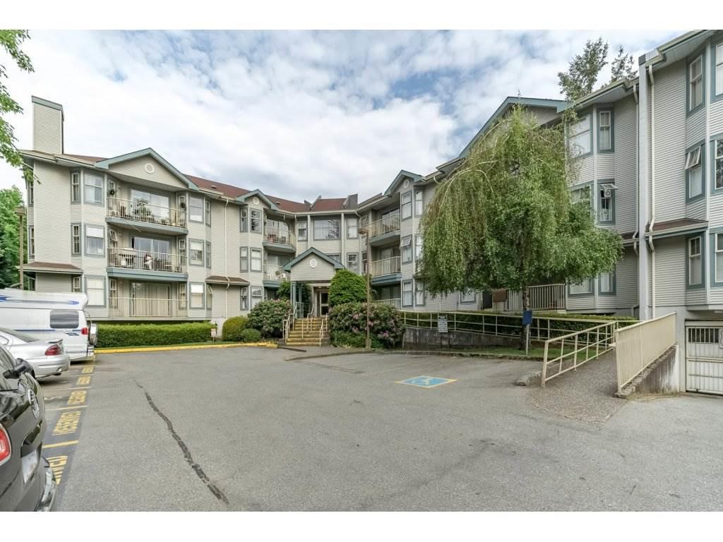 10743 139 Street - Photo 1