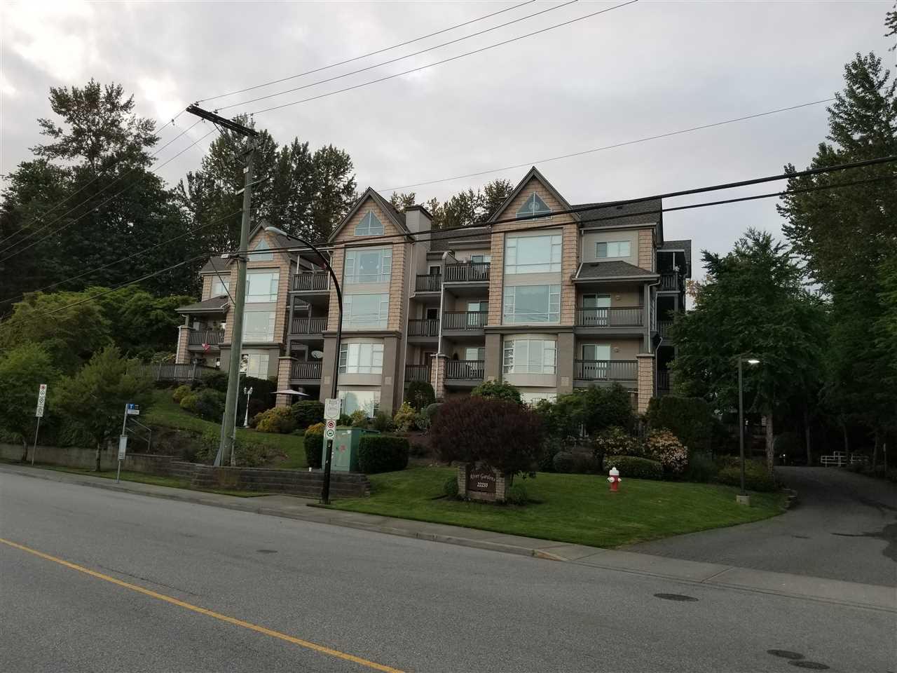 22233 River Road - Photo 1