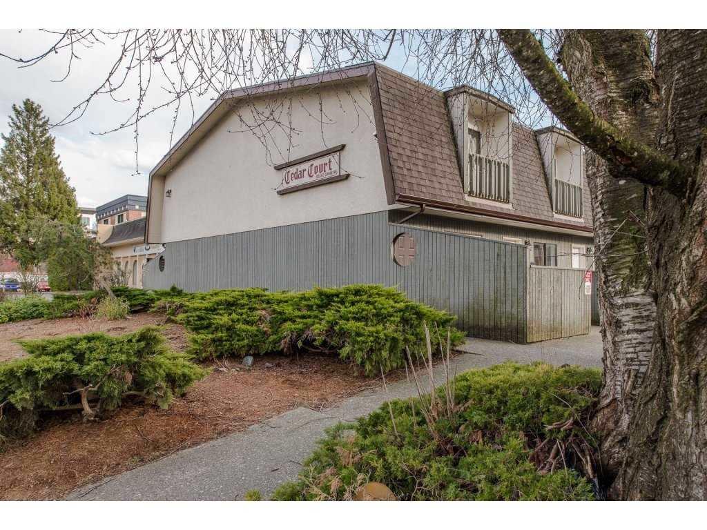 45882 Cheam Avenue - Photo 1