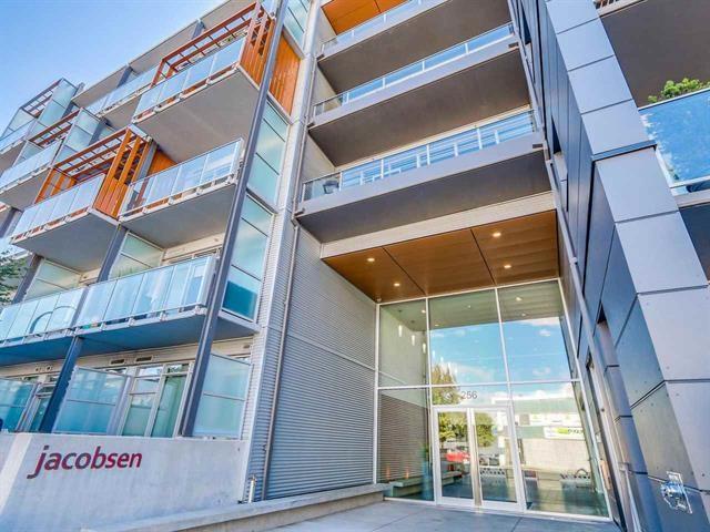 256 2ND Avenue - Photo 1