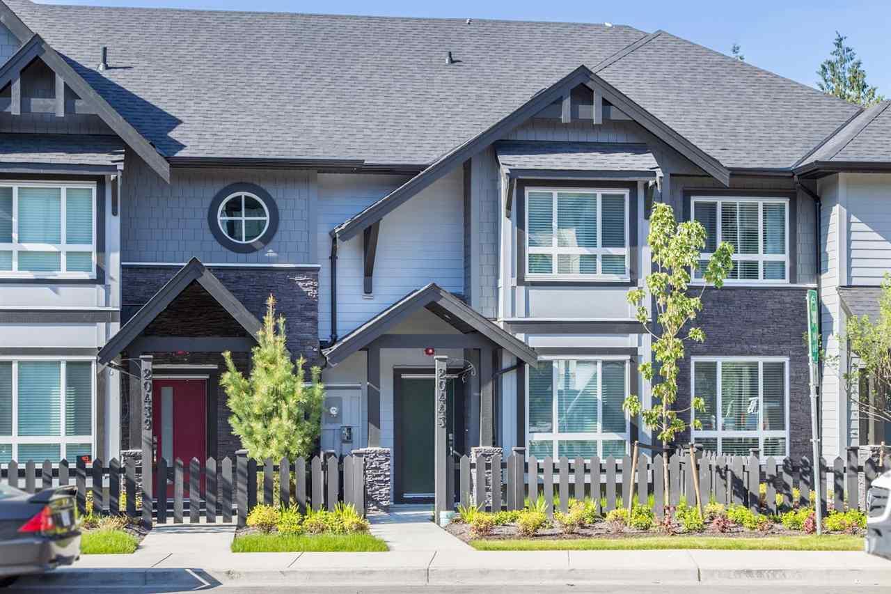 20443 86 Avenue - Photo 1