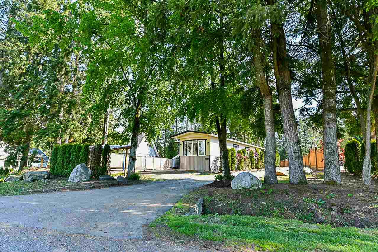 24350 40 Avenue - Photo 1