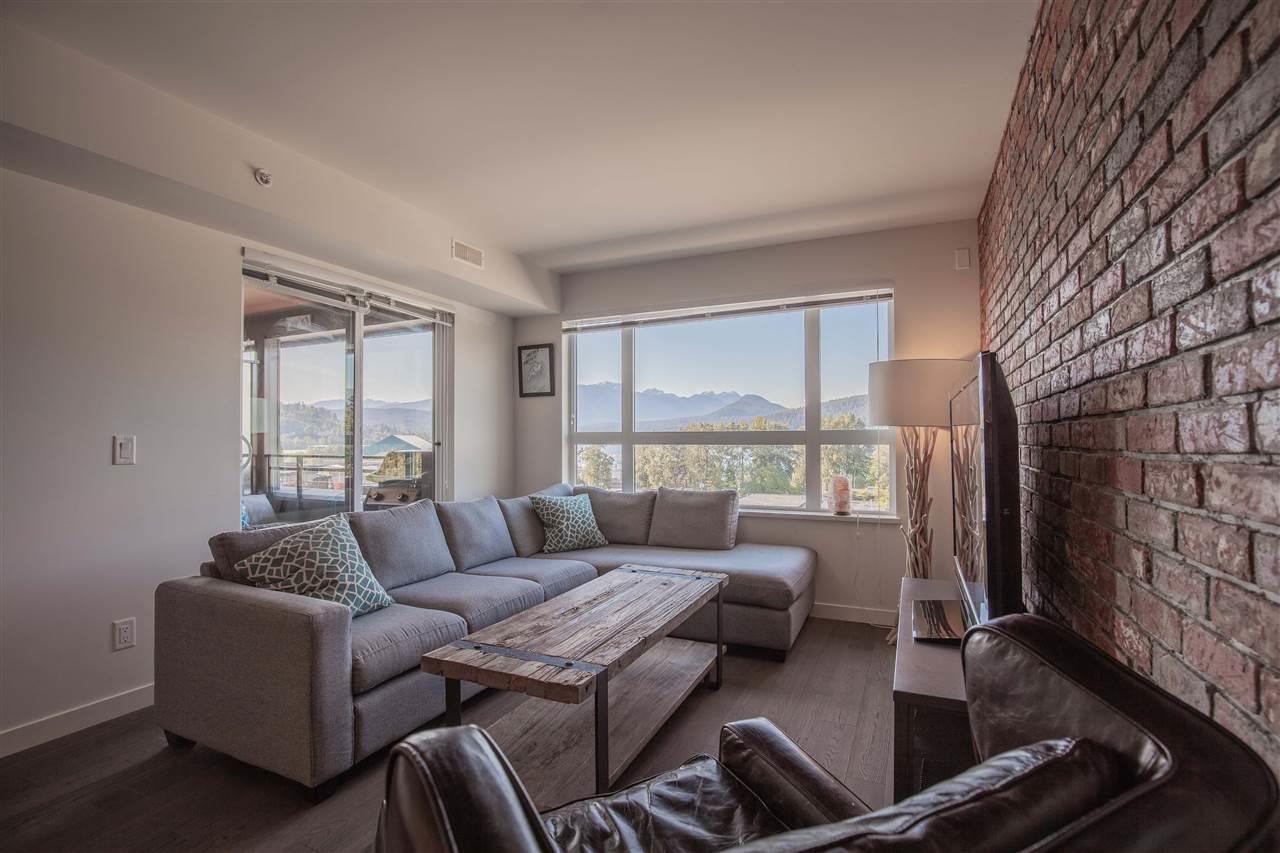 95 Moody Street - Photo 1
