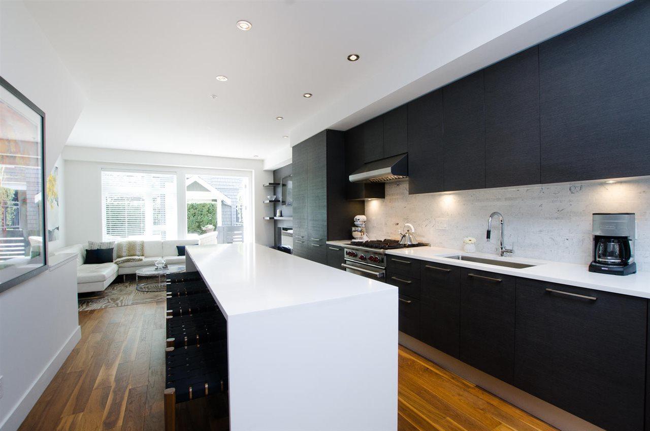 4931 Mackenzie Street - Photo 1