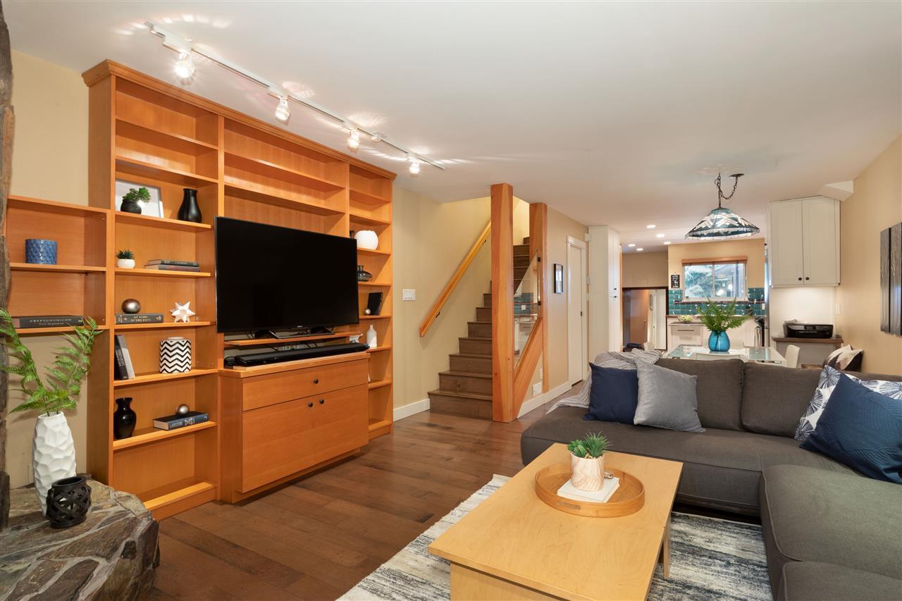 8072 Timber Lane - Photo 1