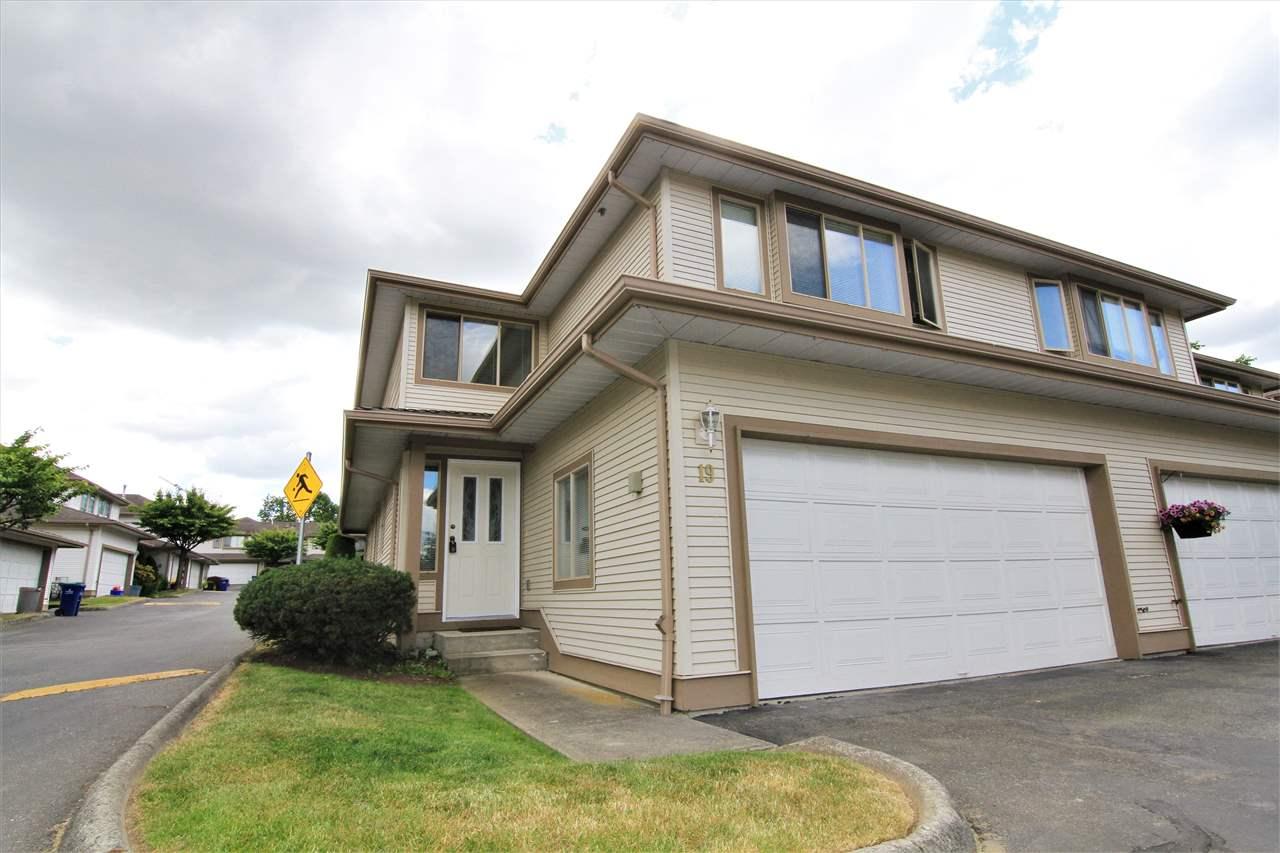 22280 124 Avenue - Photo 1