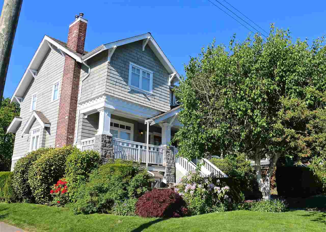 2086 Larch Street - Photo 1