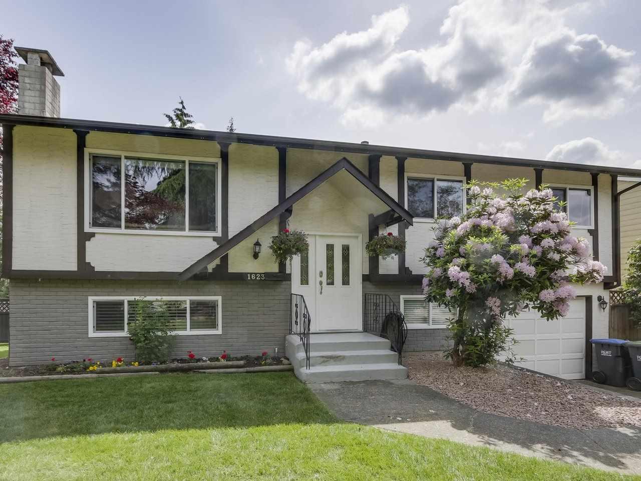 1623 Taylor Street - Photo 1