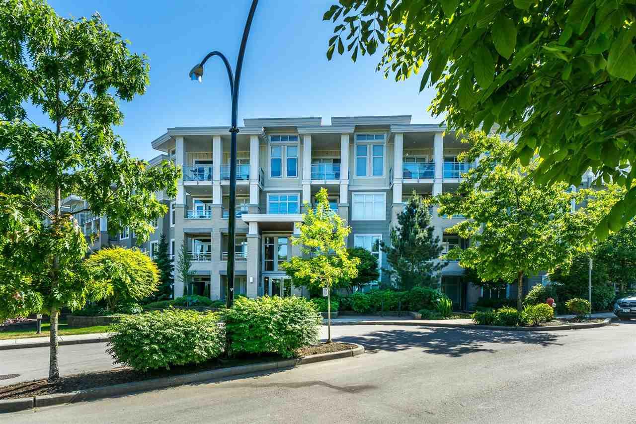 15428 31 Avenue - Photo 1