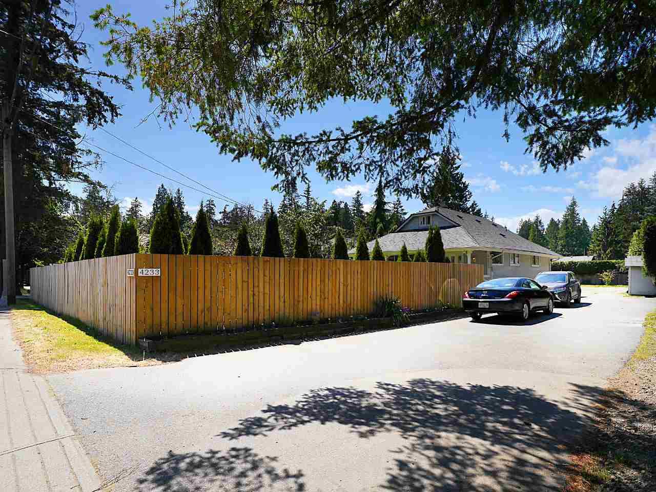 4233 200 Street - Photo 1