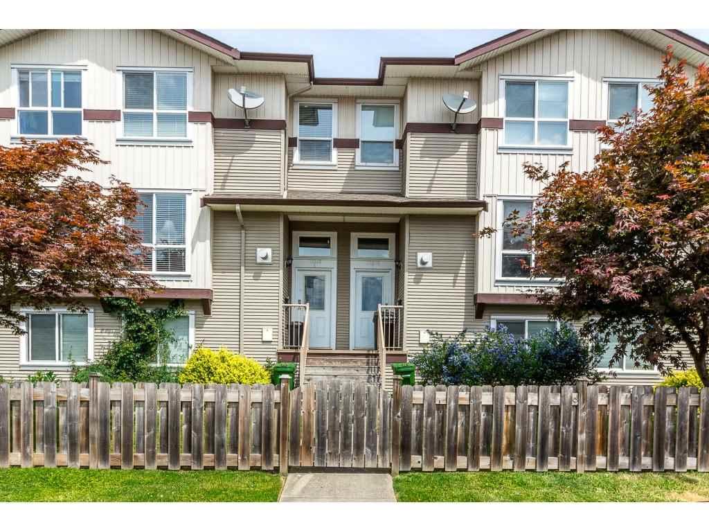 46345 Princess Avenue - Photo 1