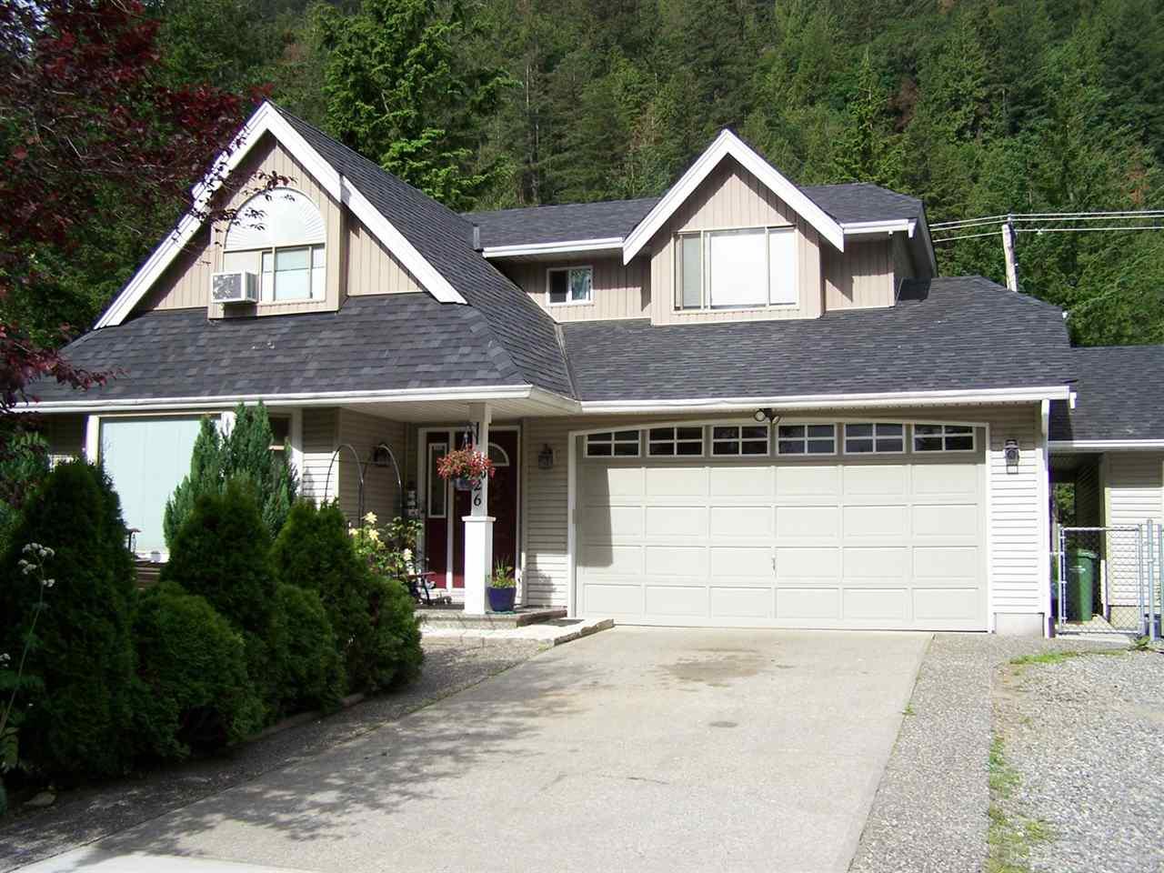 826 Ramona Place - Photo 1