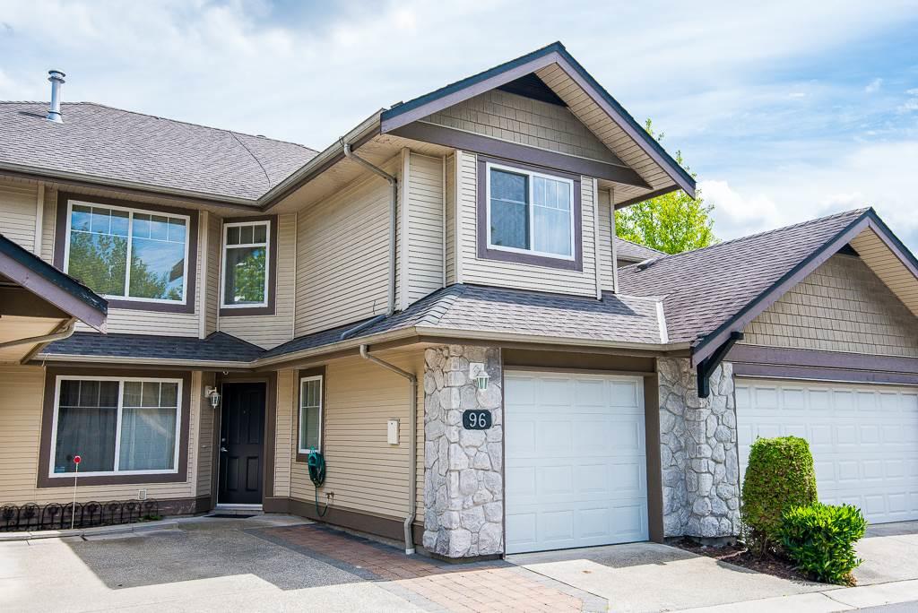 8888 151 Street - Photo 1