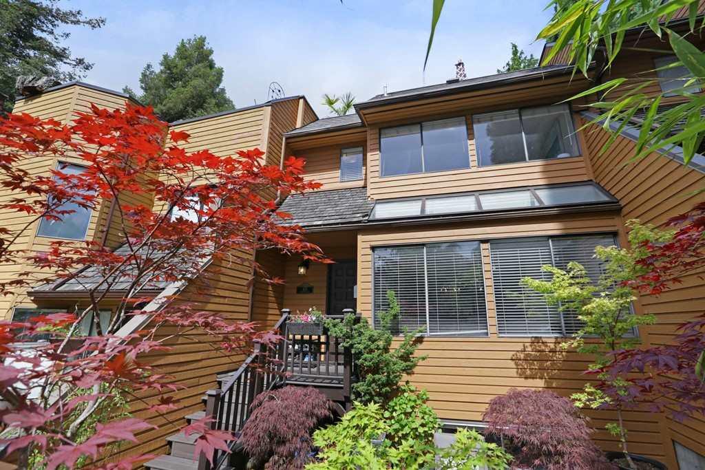 405 Chesterfield Avenue - Photo 1