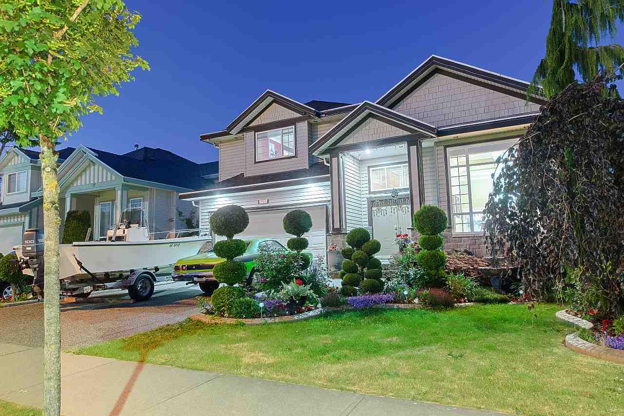 6966 148 Street - Photo 1