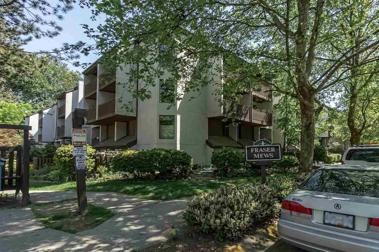 385 Ginger Drive - Photo 1