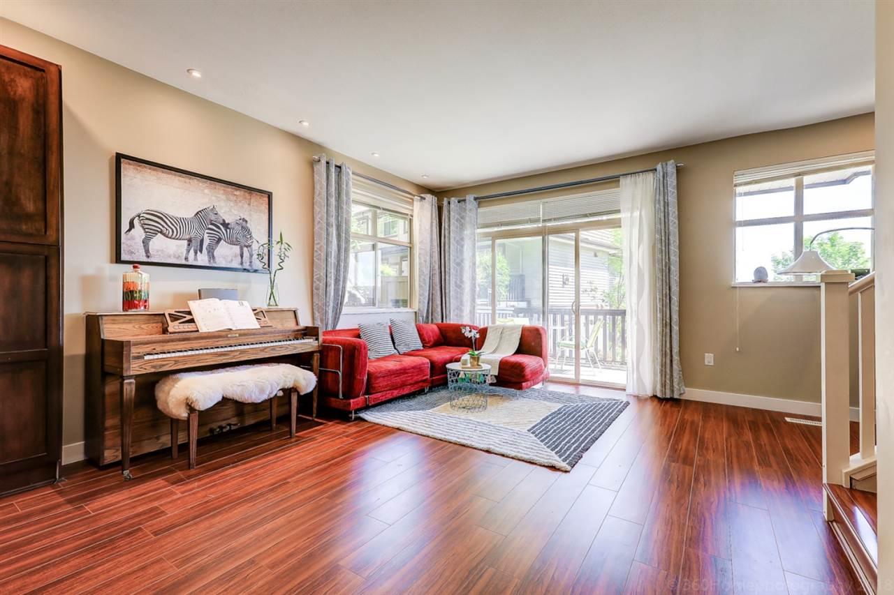 320 Decaire Street - Photo 1