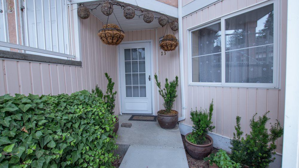 5915 Vedder Road - Photo 1