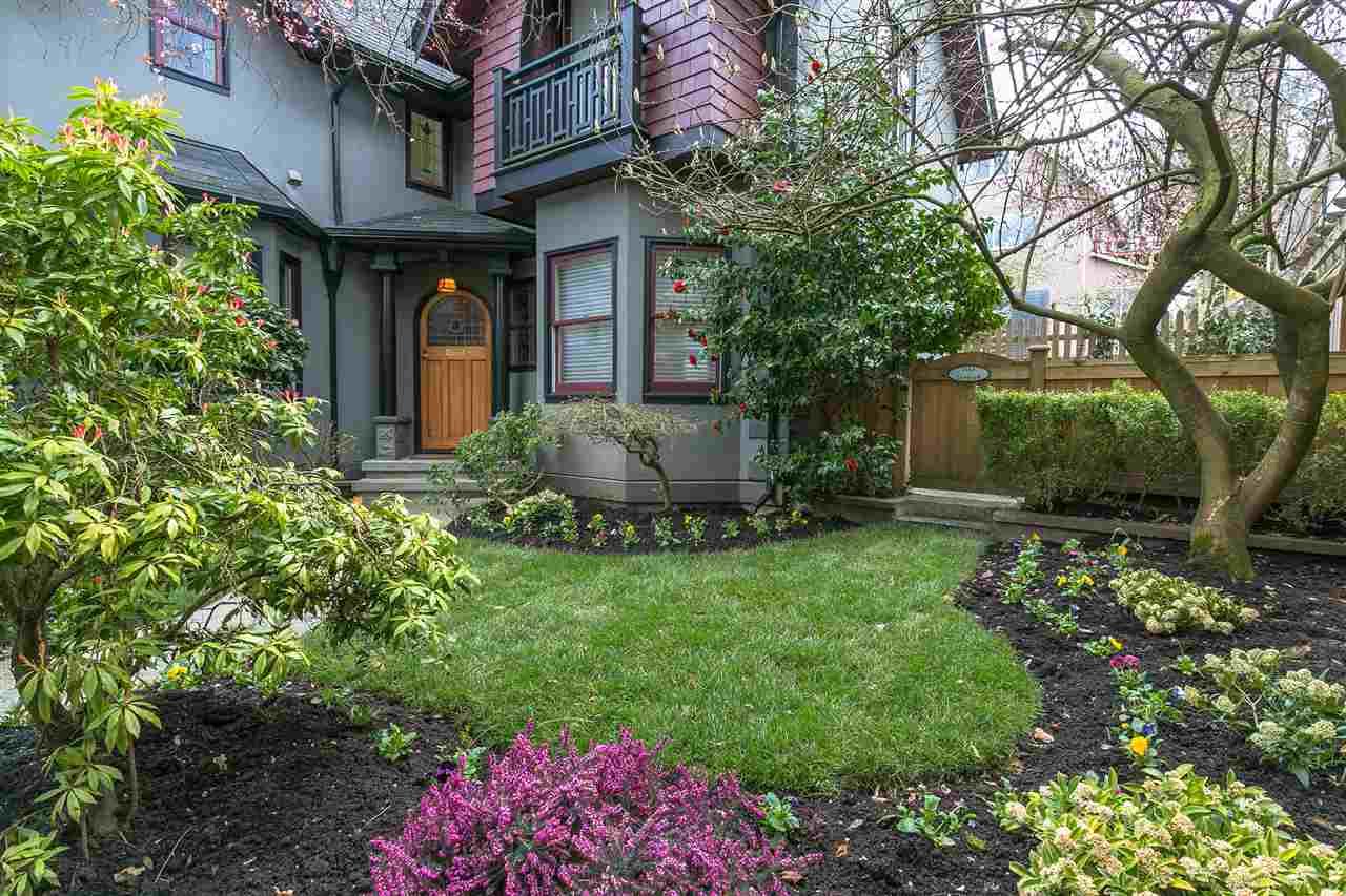126 10TH Avenue - Photo 1