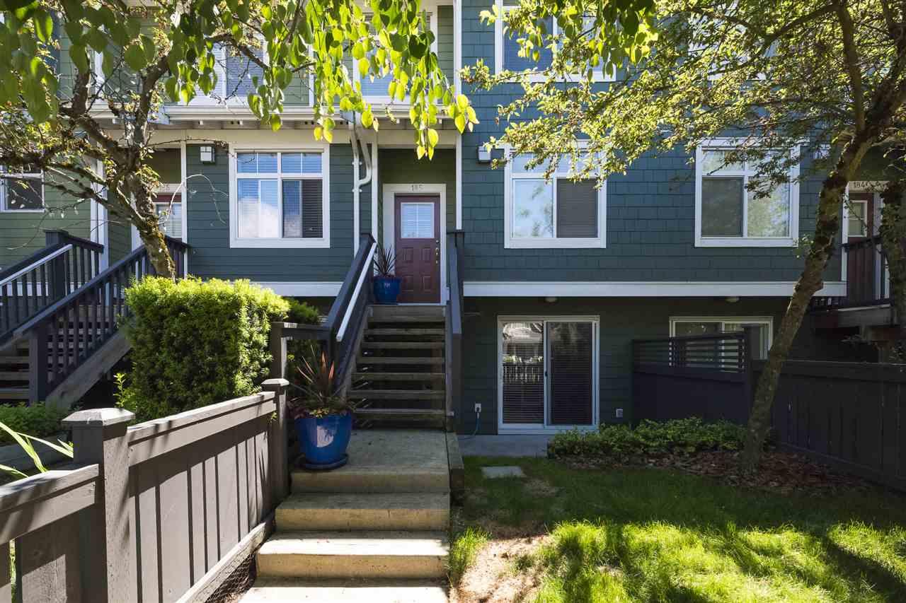 15236 36 Avenue - Photo 1