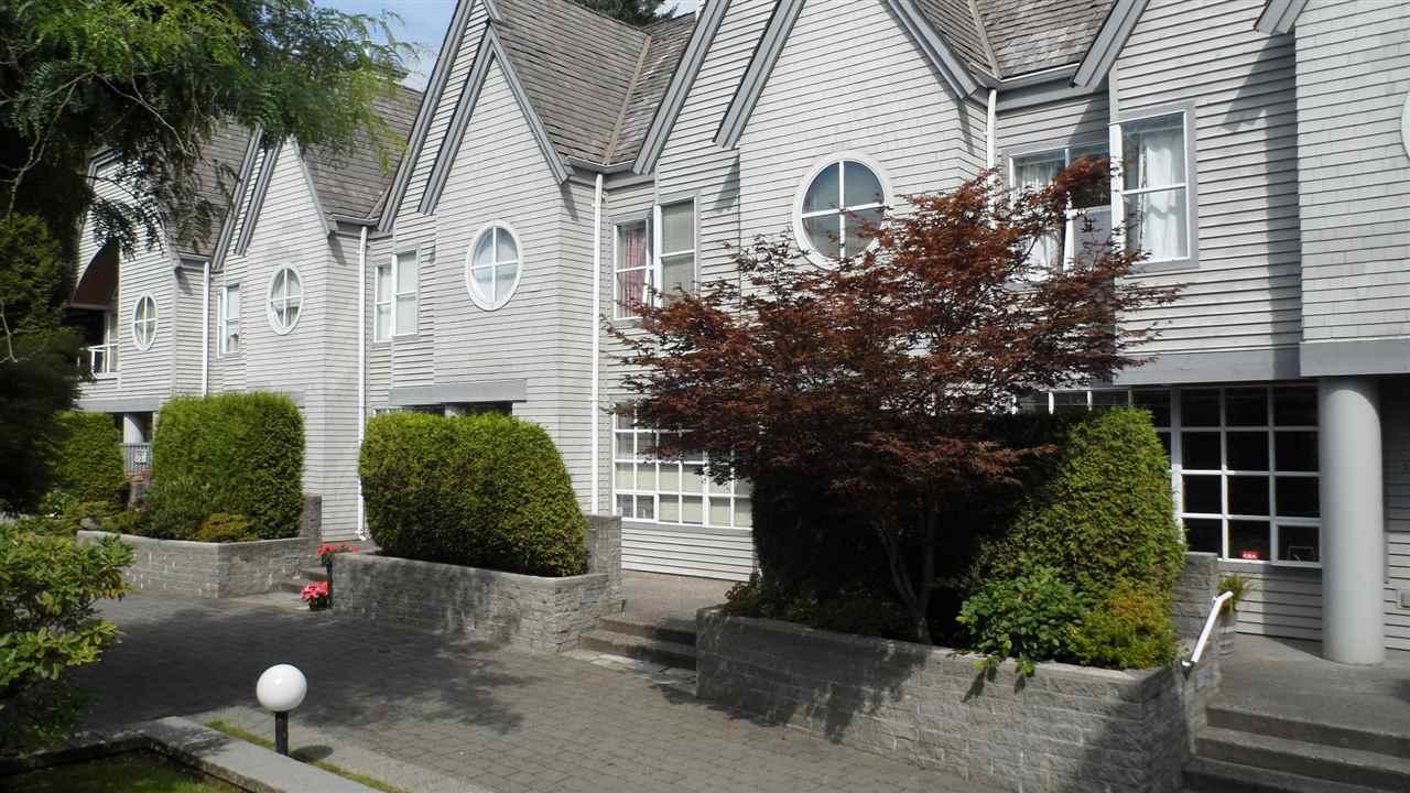 7160 Oak Street - Photo 1