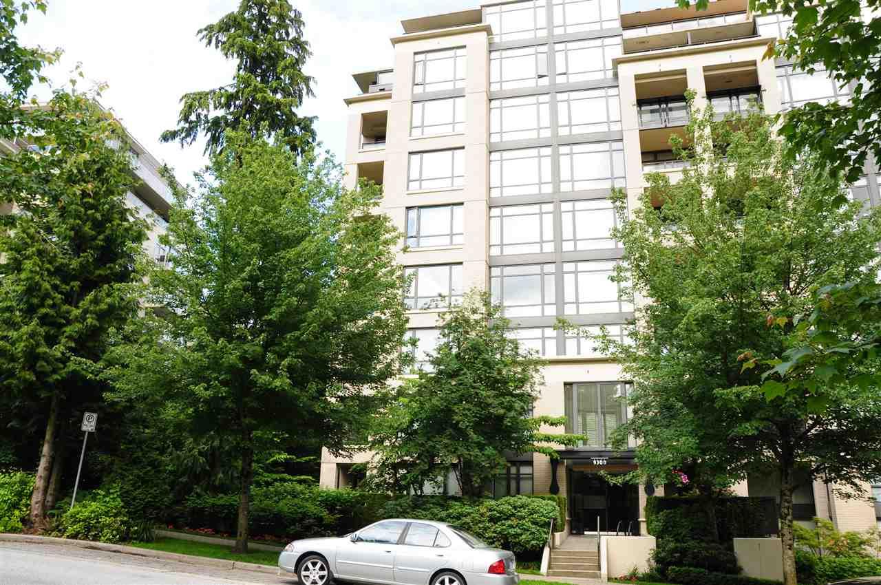 9300 University Crescent - Photo 1