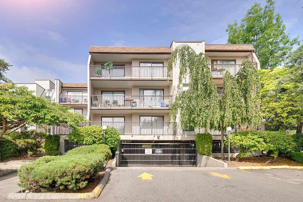 15238 100 Avenue - Photo 1