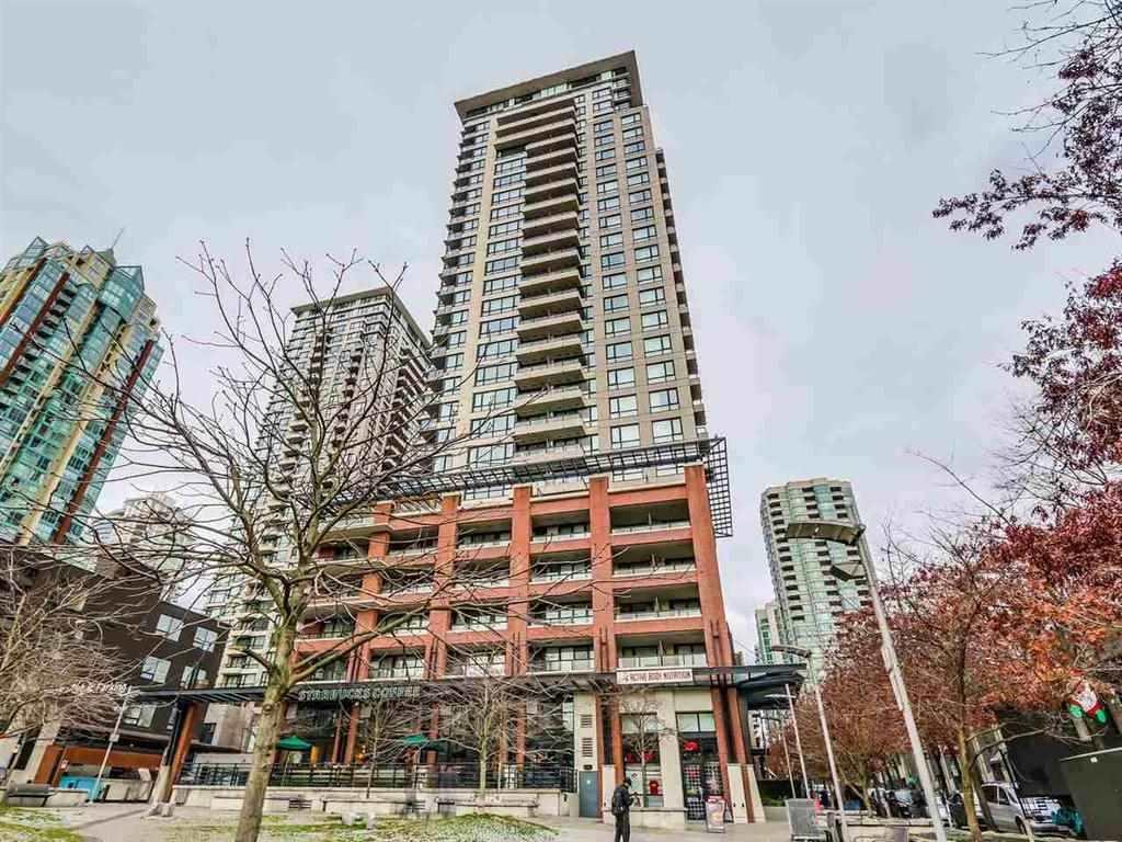 977 Mainland Street - Photo 1