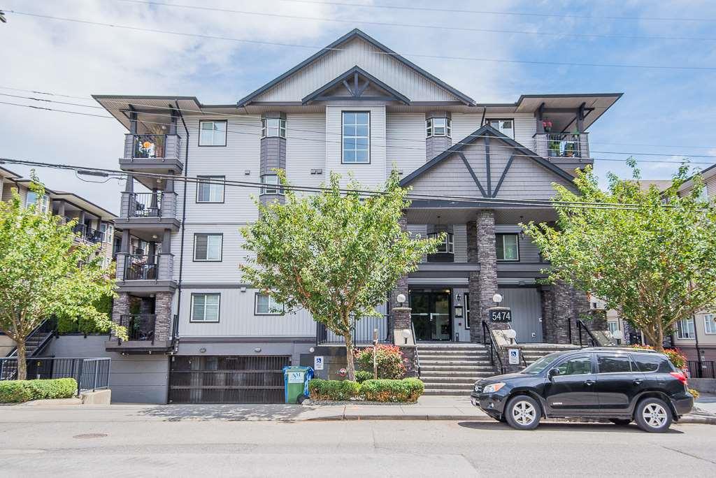 5474 198 Street - Photo 1