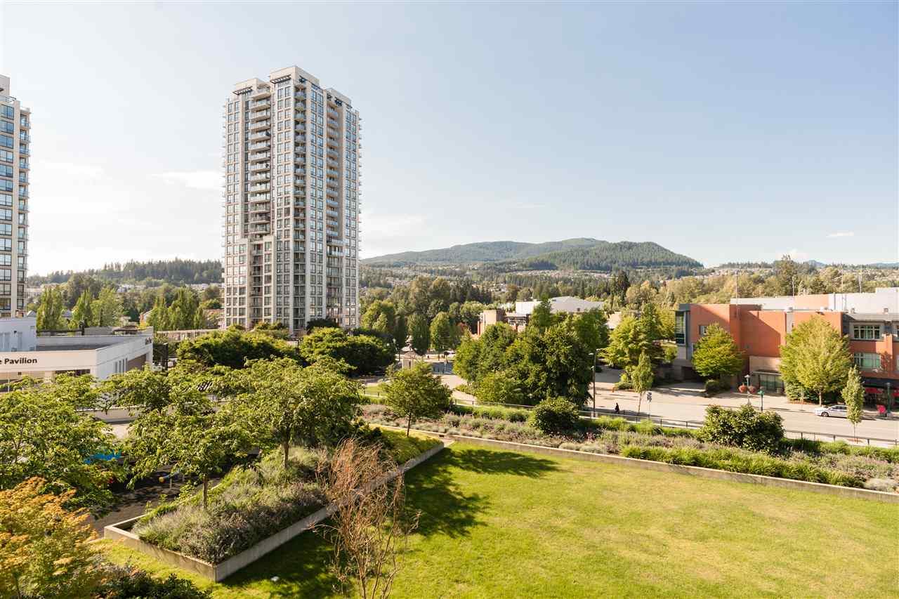 3007 Glen Drive - Photo 1
