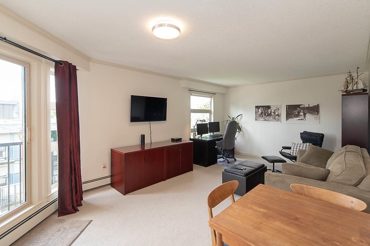 235 4TH Street - Photo 1
