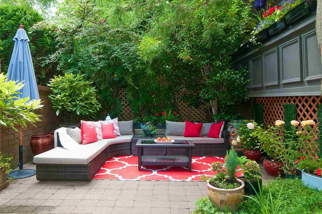 1405 15TH Avenue - Photo 1
