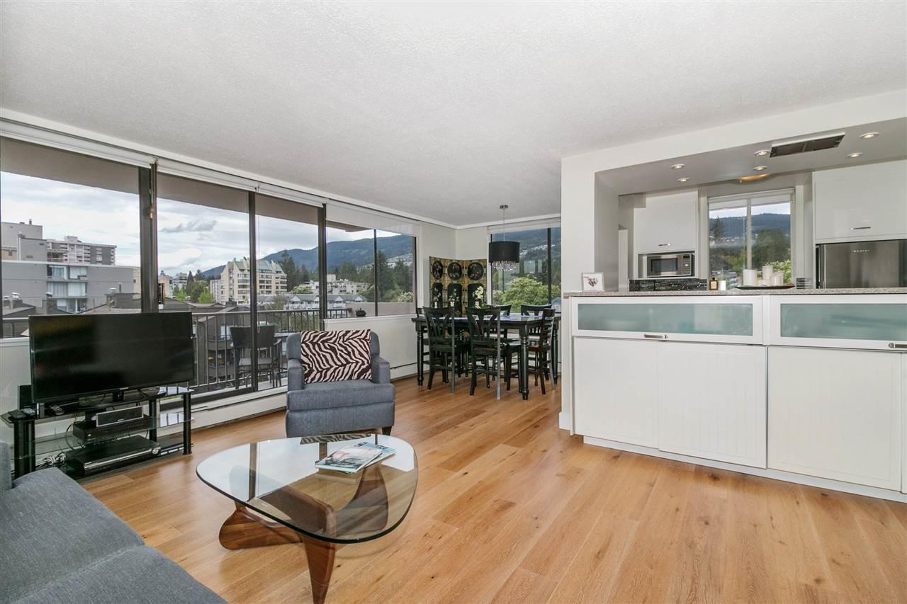 555 13TH Street - Photo 1