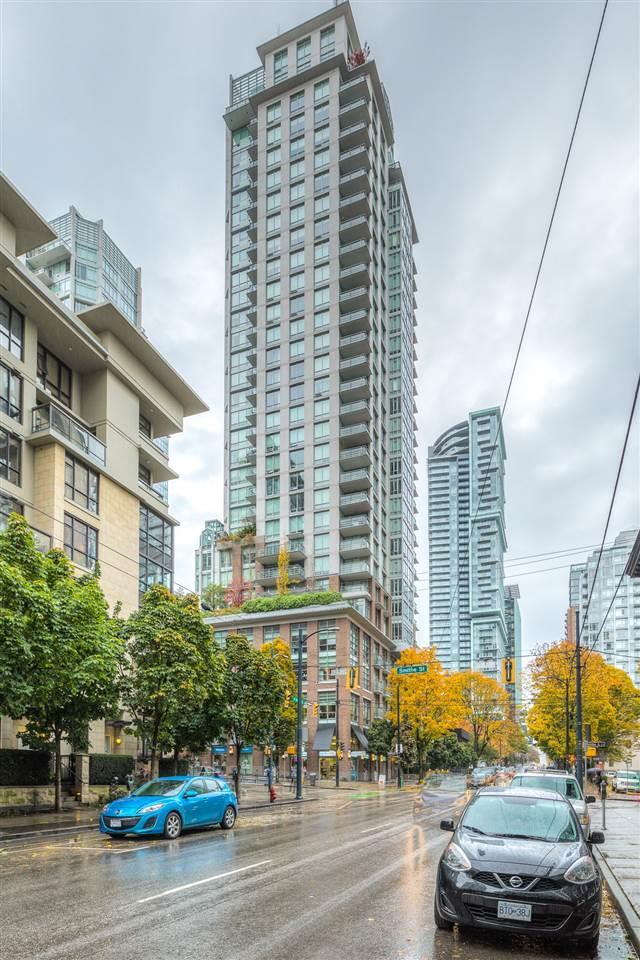 535 Smithe Street - Photo 1