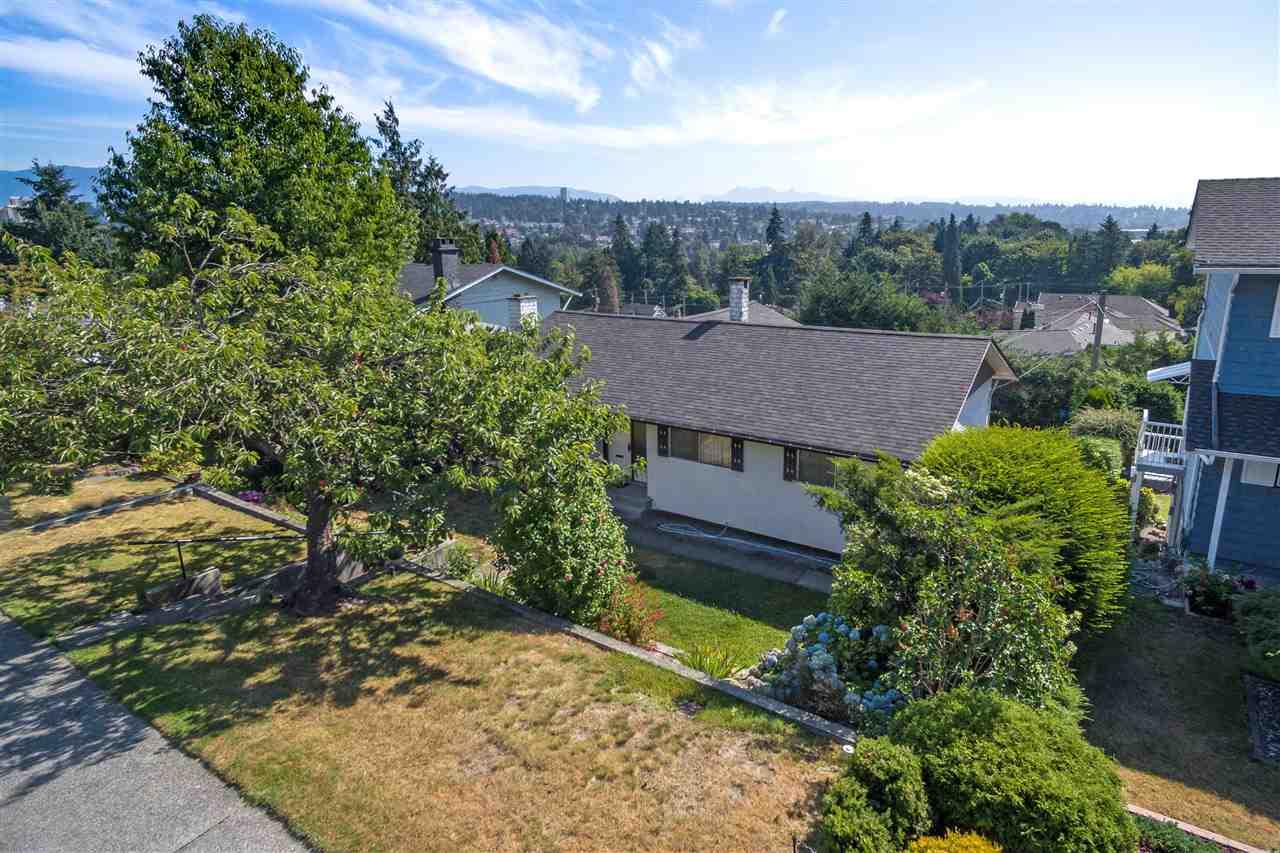 536 Garfield Street - Photo 1