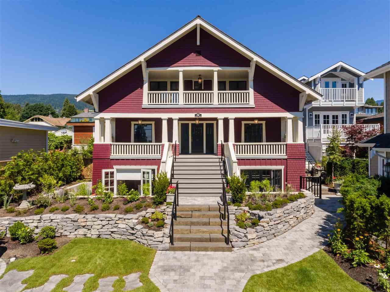 1425 Gordon Avenue - Photo 1