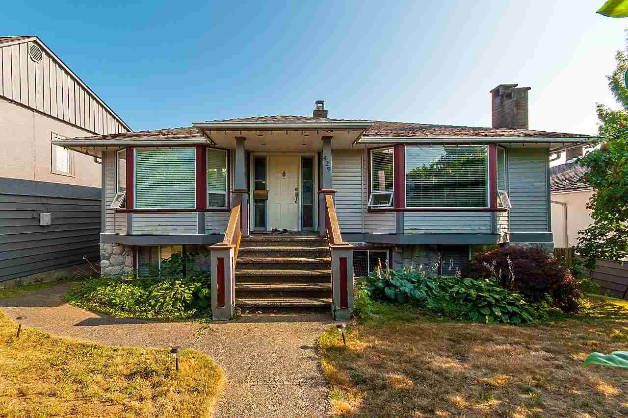 429 Queens Road - Photo 1