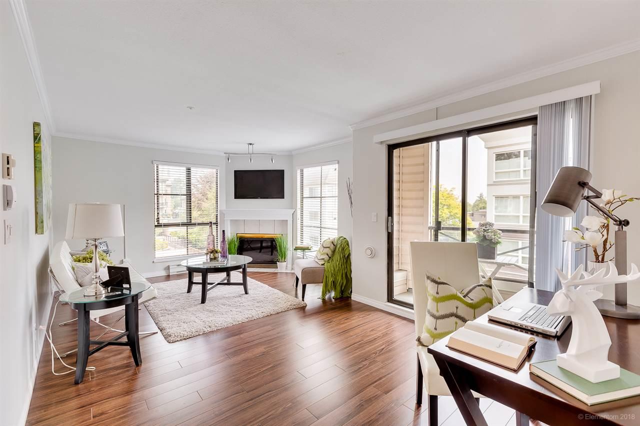 2357 Whyte Avenue - Photo 1