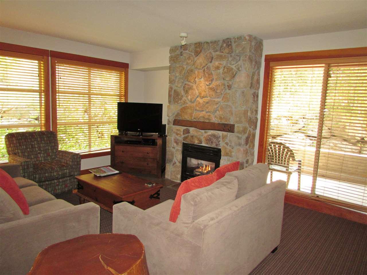 2036 London Lane - Photo 1