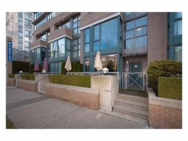 1038 Cambie Street - Photo 1