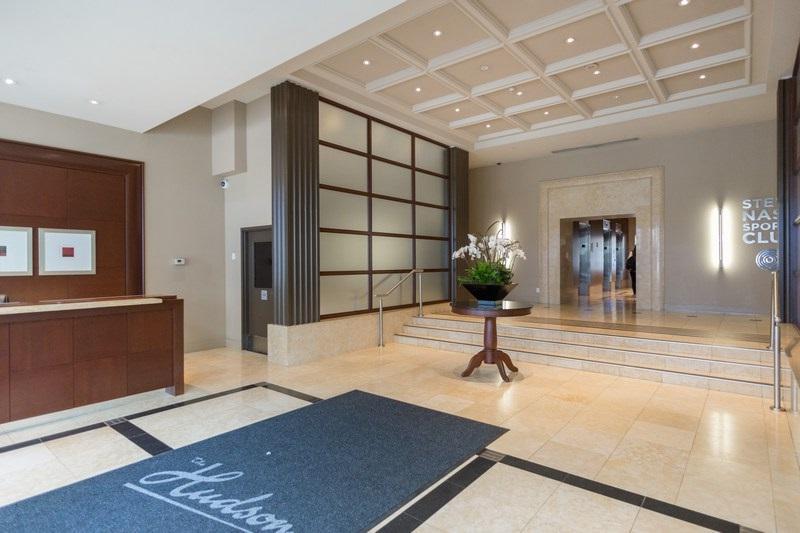 610 Granville Street - Photo 1