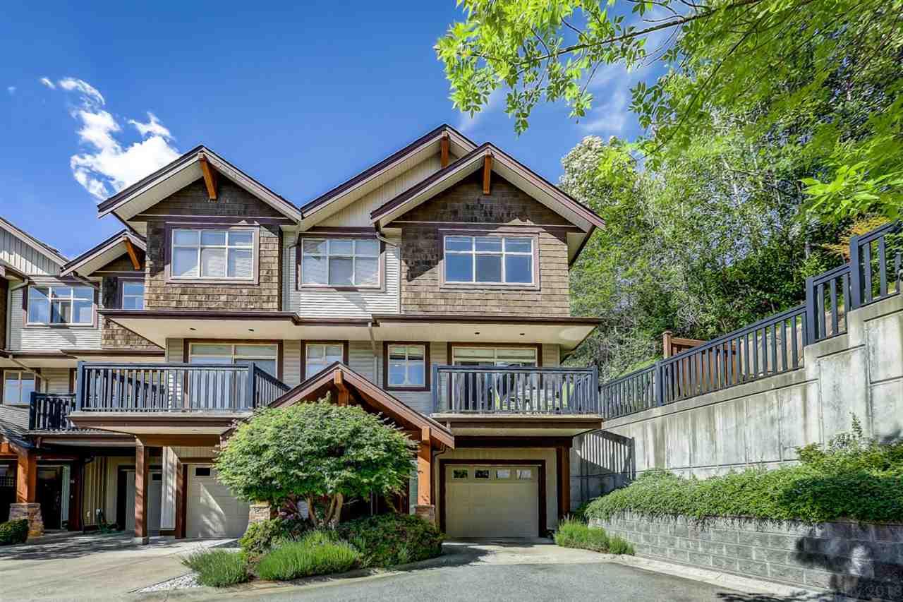 320 Decaire Street - Photo 1