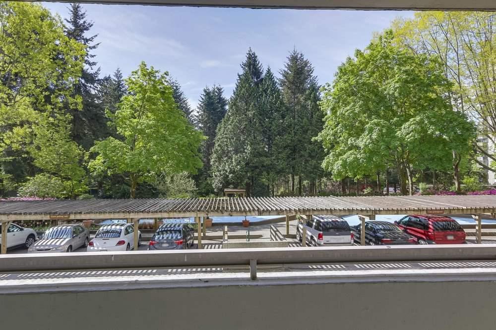 2012 Fullerton Avenue - Photo 1