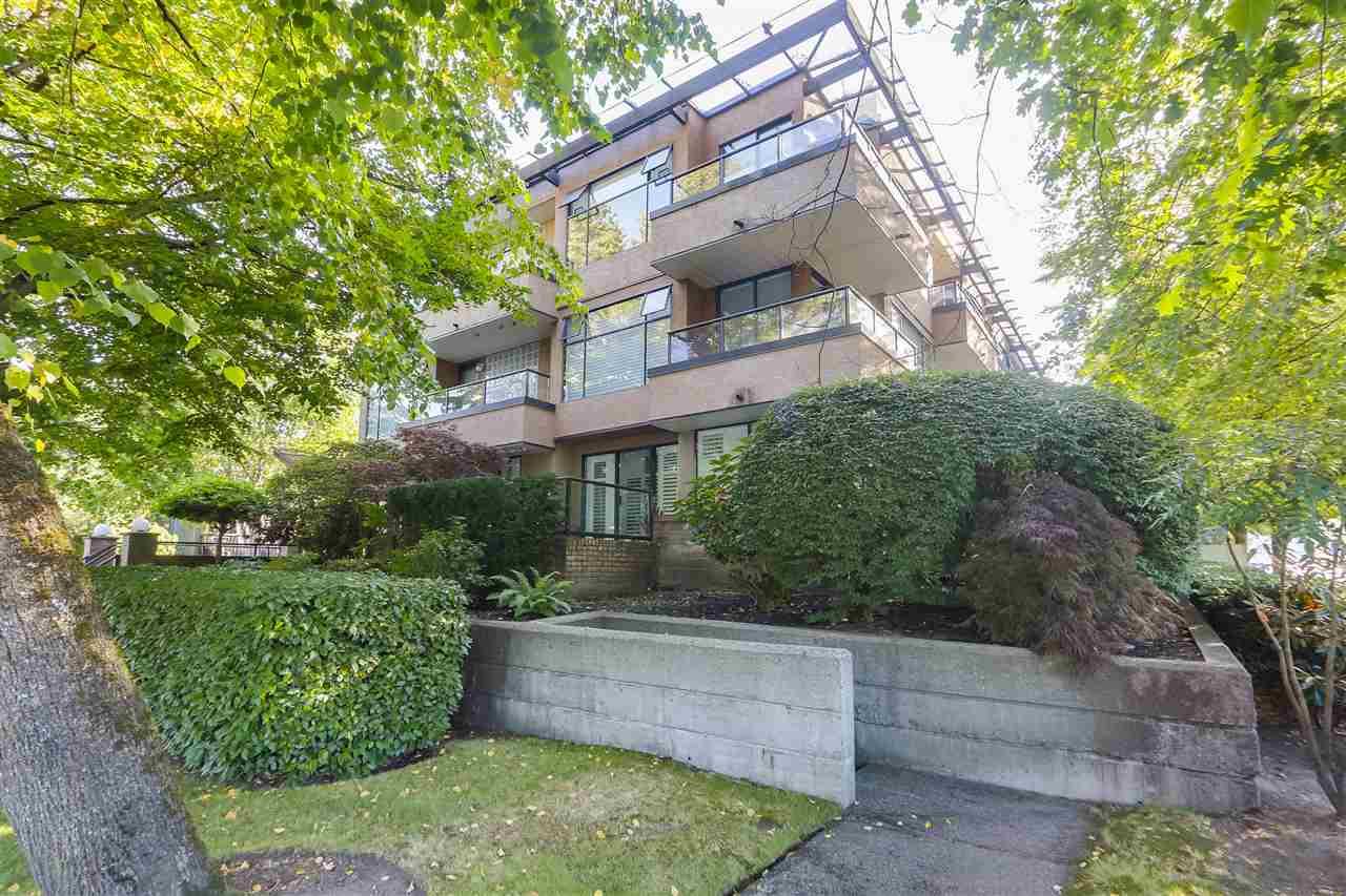 1702 Chesterfield Avenue - Photo 1