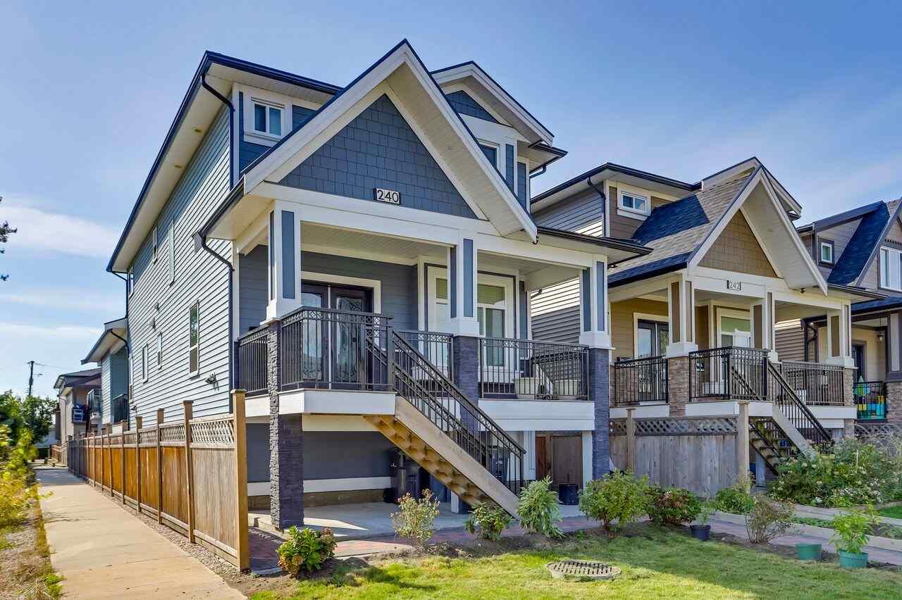 240 Hampton Street - Photo 1
