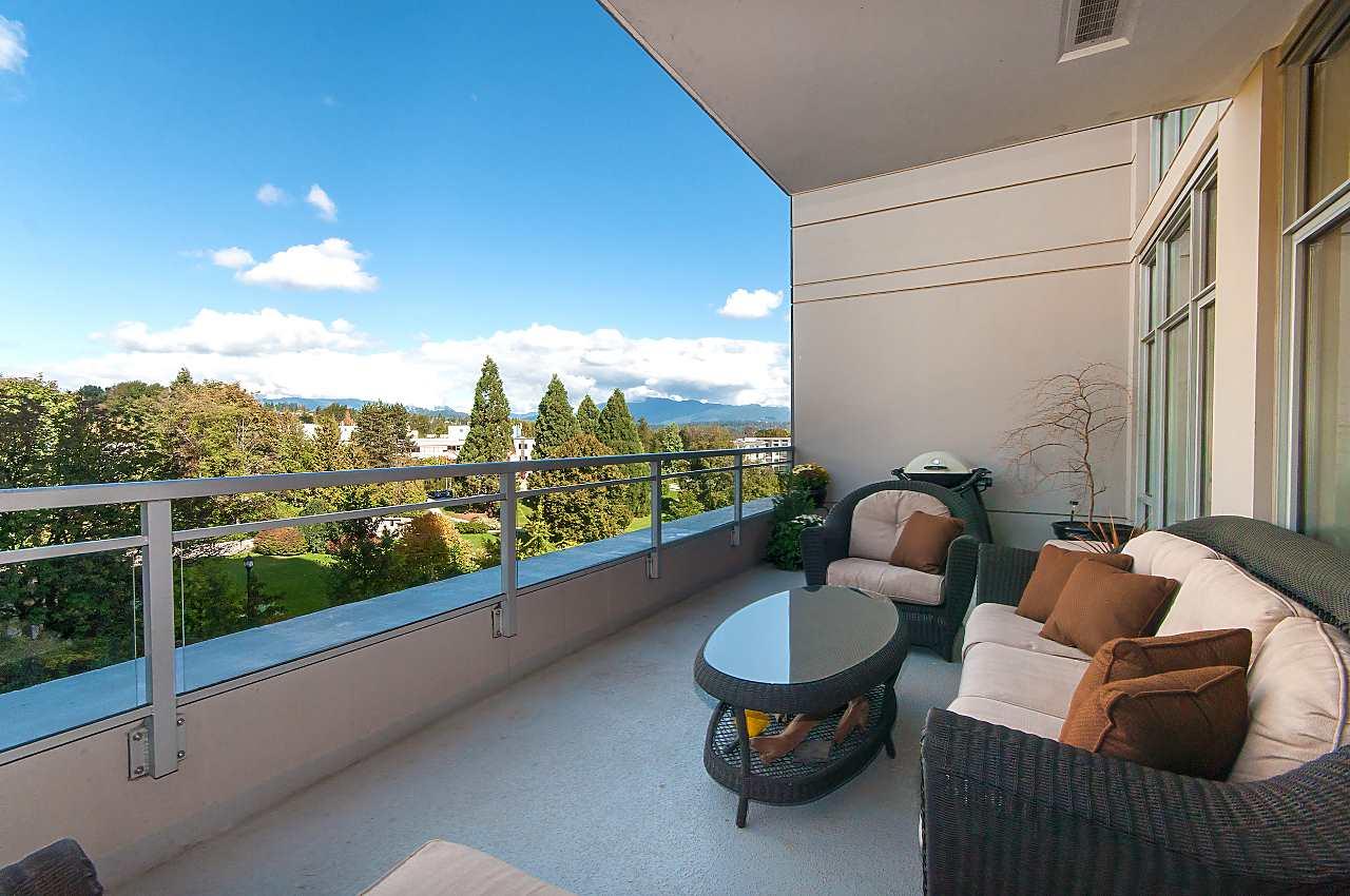 280 Ross Drive - Photo 1