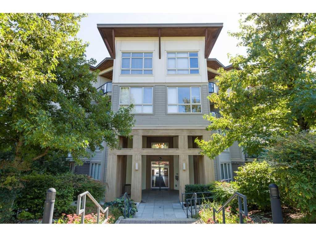 15918 26 Avenue - Photo 1