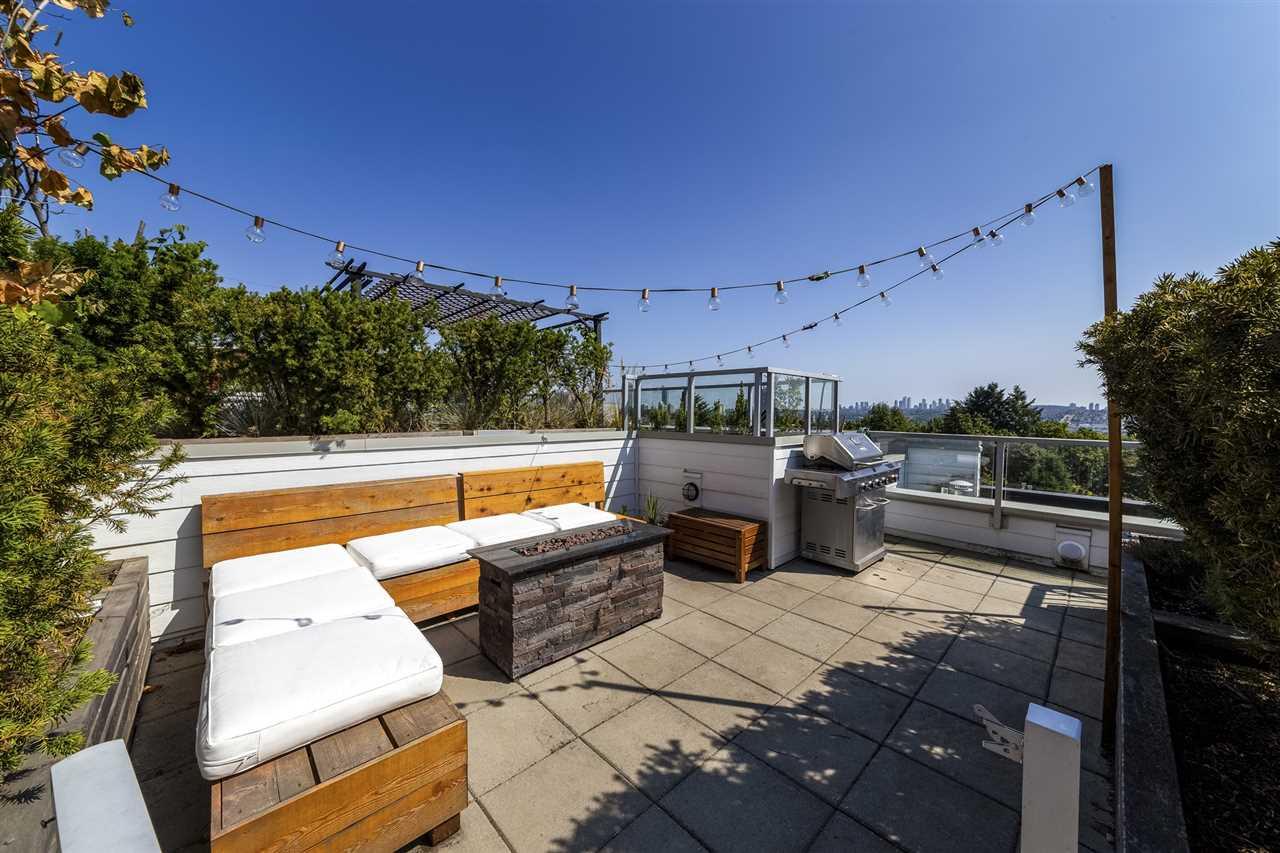 388 Kootenay Street - Photo 1
