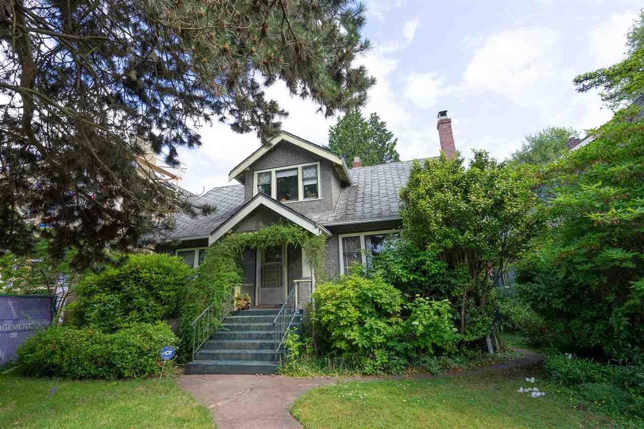 4515 12TH Avenue - Photo 1